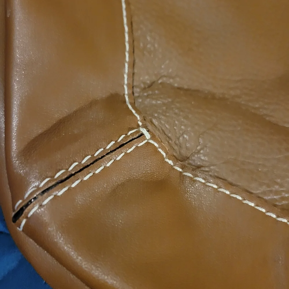 Kate Spade  purse - Picture 4 of 7